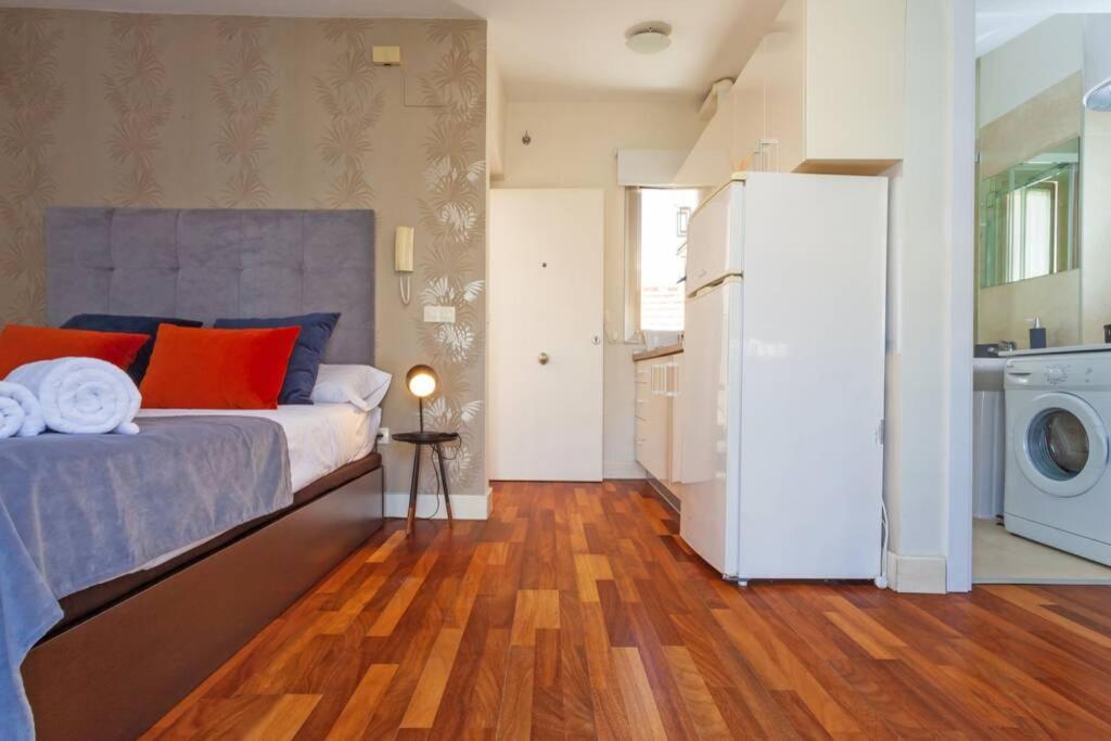 Precioso Atico Con Terraza Centro Historico Malaga Apartment ภายนอก รูปภาพ